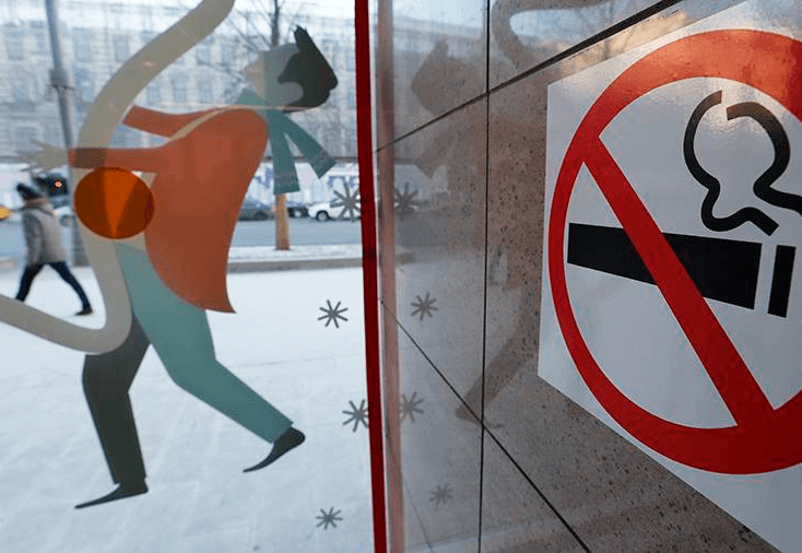 В большинстве мест, где запрещено курение, также запрещают и вейпинг